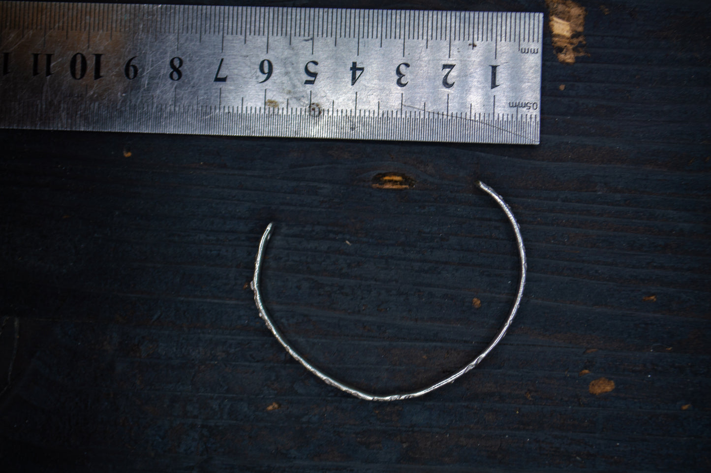 Silver bracelet with unique pattern