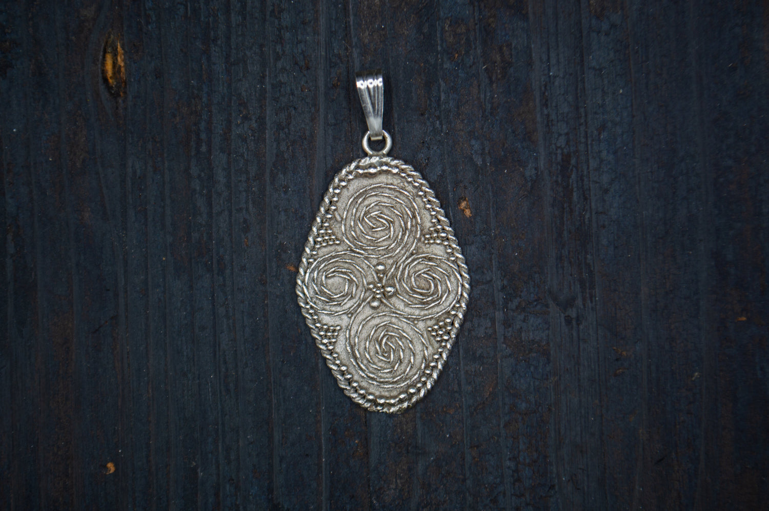 Granulation and filigree